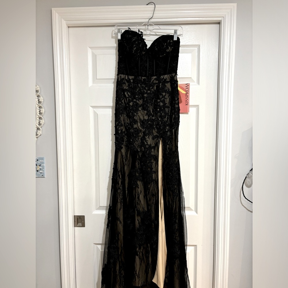 Kiss Prom Black Strapless Lace Formal Dress